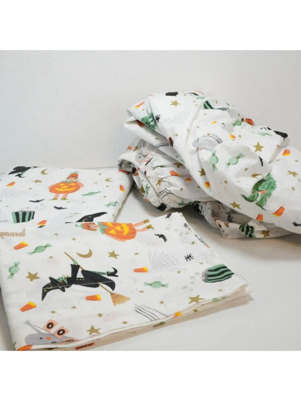 Pottery Barn Teen Rifle Paper Co XL Twin Glow in the Dark Halloween Sheet Set
